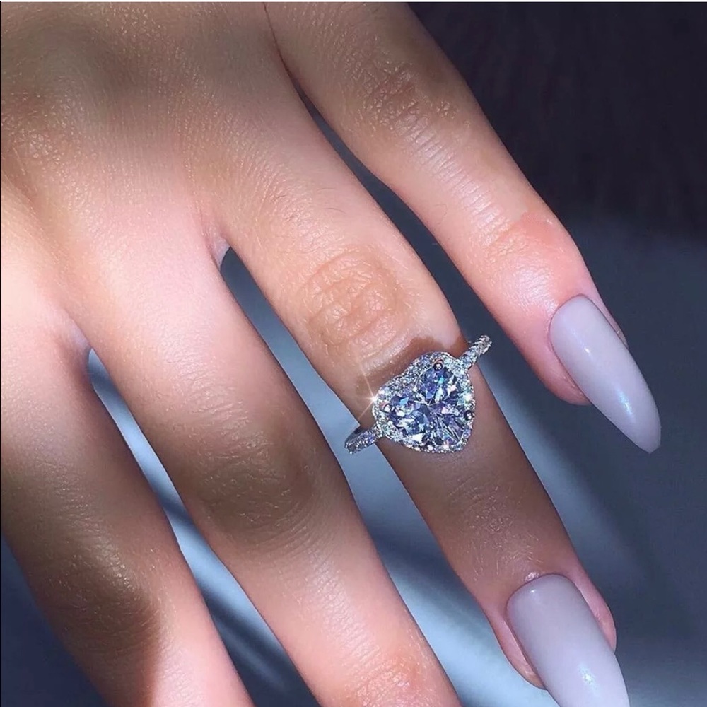 Ring - Picture 2 of 3